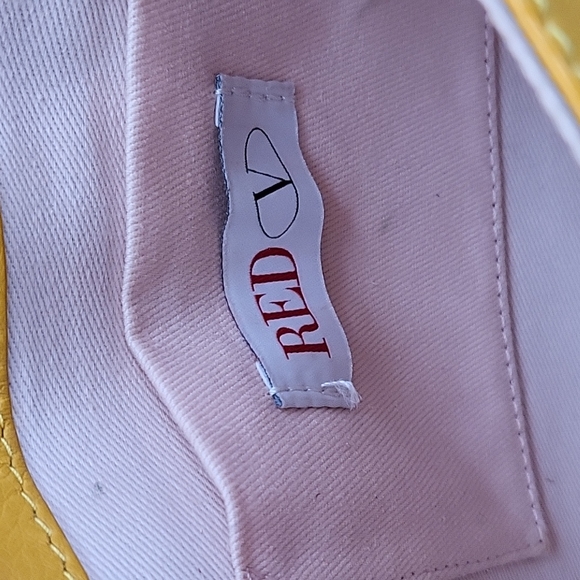 Red Valentino sling bag - Picture 9 of 13